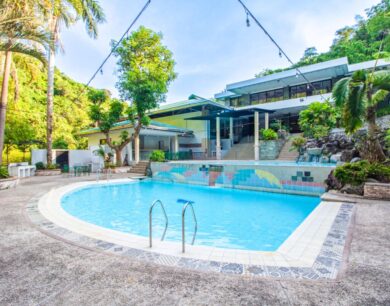 Laguna Hills Swimming Pool